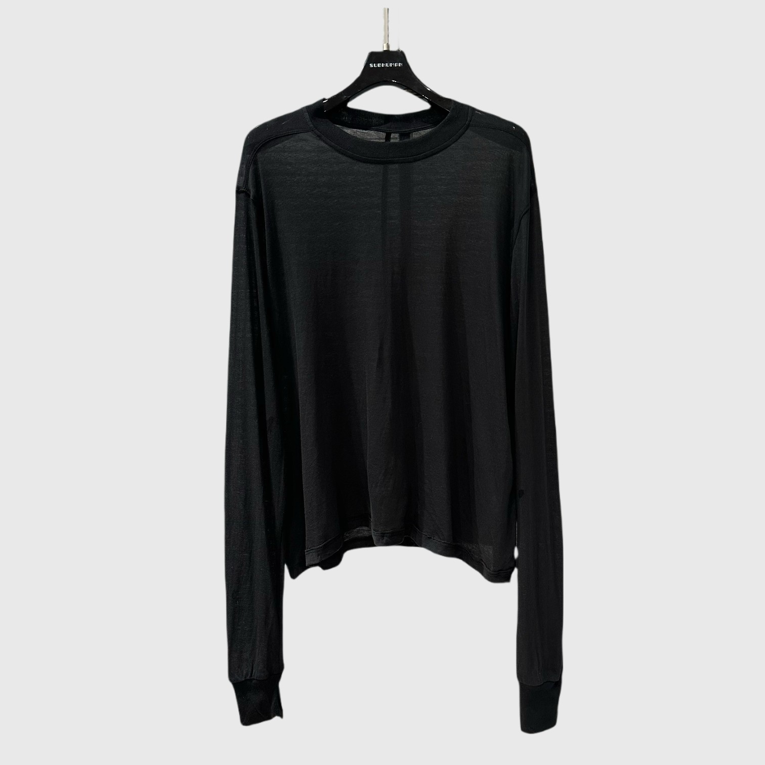 T-shirt de fond de théâtre en  - Knitted Cardigan Men avis et prix